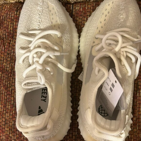 NWOB!  Adidas Yeezy Boost 350 V2 Low Cream White / Triple White ~ Size 6.5 - Picture 8 of 8
